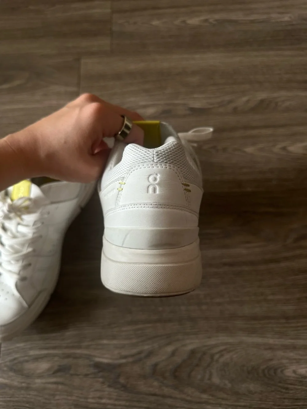 On Cloud x The Roger Men's White Sneakers - Picture 5 of 8
